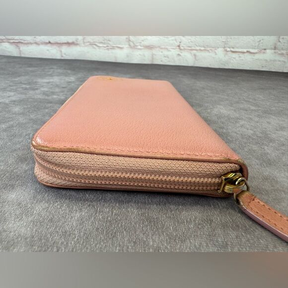 Chanel Pink Camelia Zippy Leather Long Wallet - Picture 6 of 14